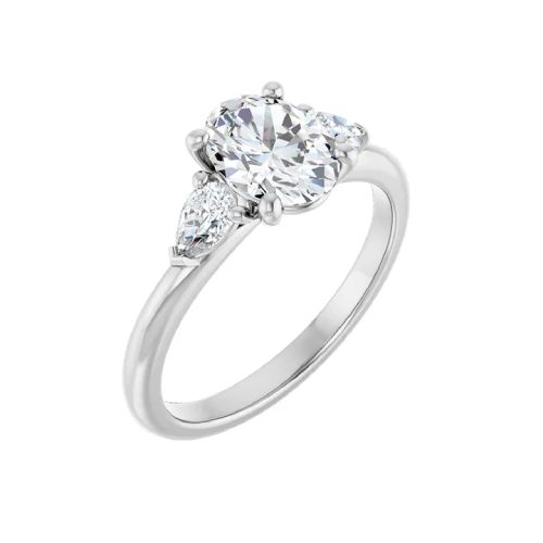 Larson Jewelers Diamond Engagement Ring